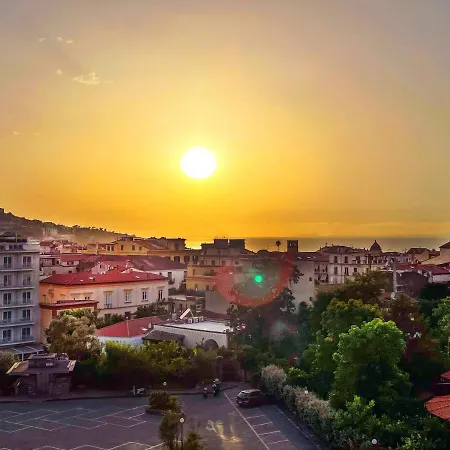 Sunset Sorrent
